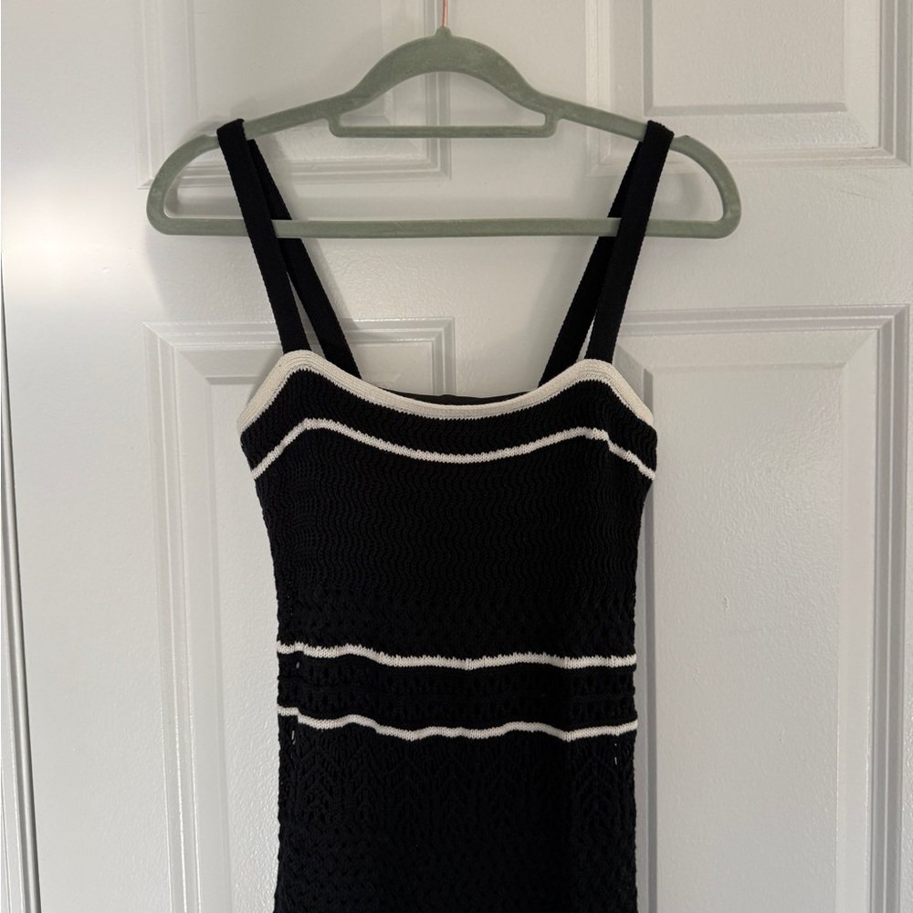Abercrombie & Fitch Black and White Maxi Dress - Picture 3 of 8